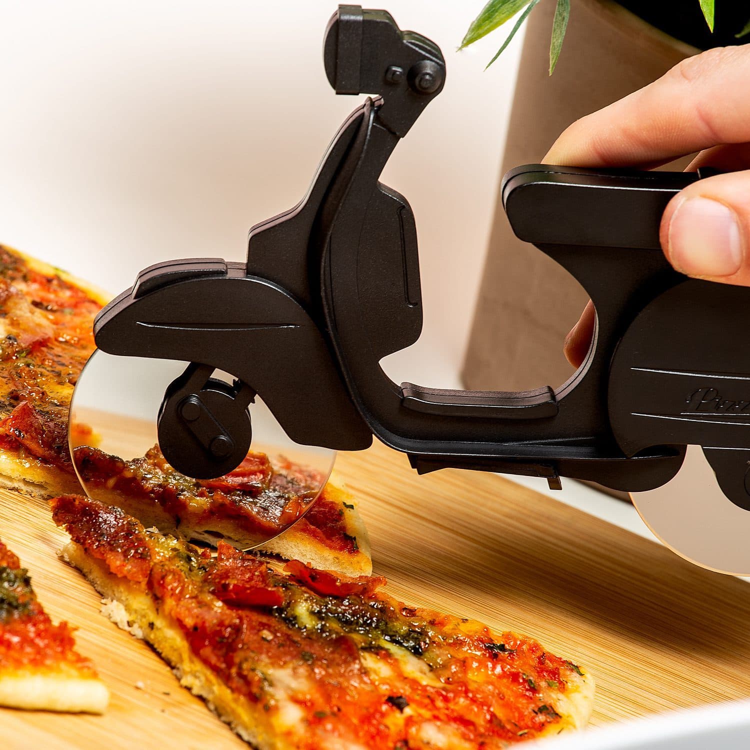 Scooter Pizzaschneider