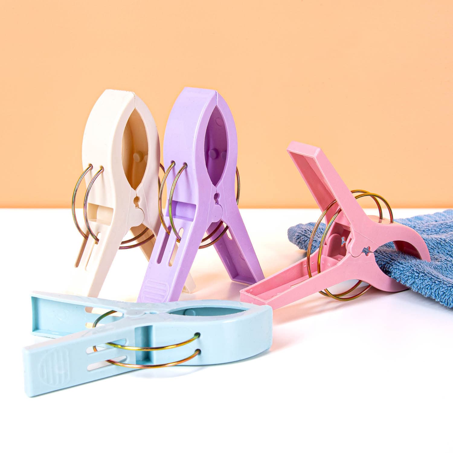 Big beach towel clips