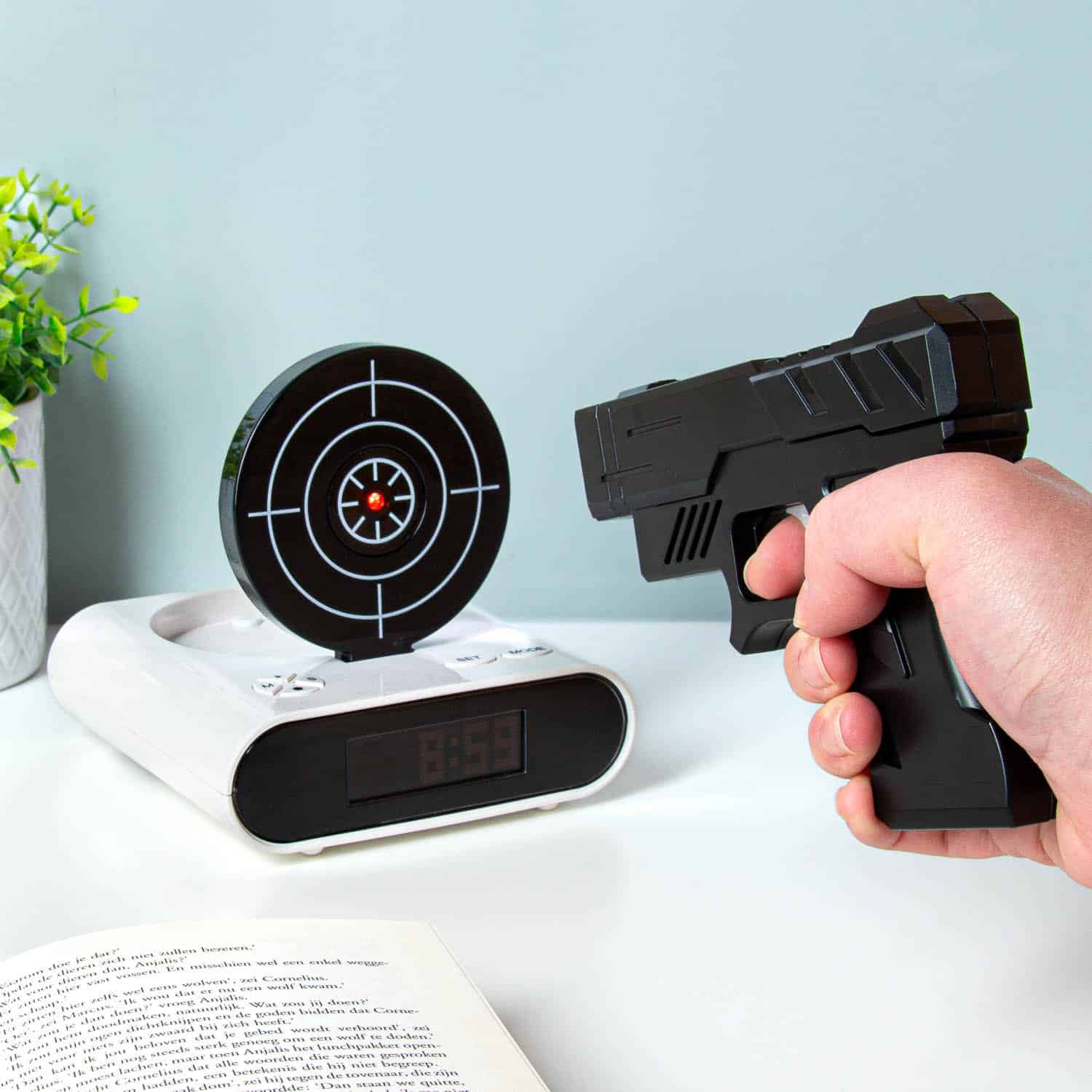Gun Wecker