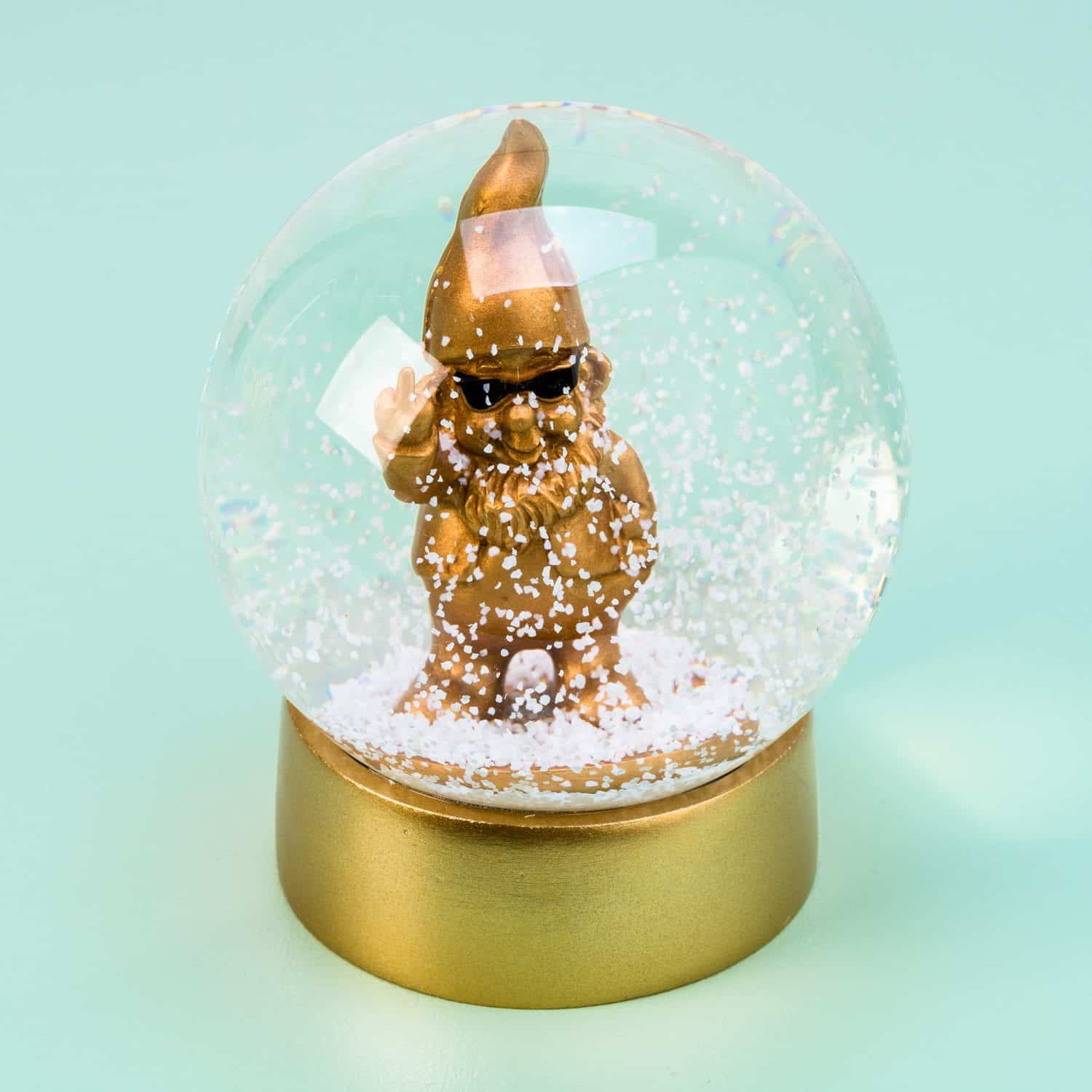 Gnom Schneekugel