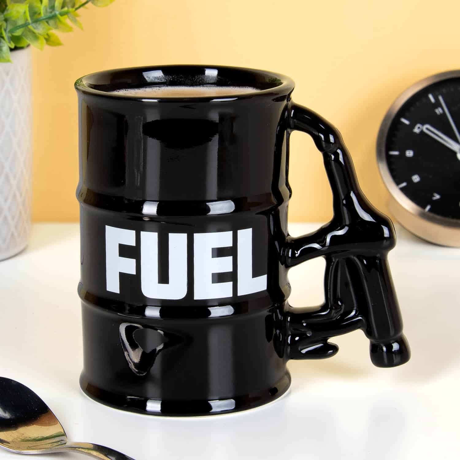 Benzinpumpe Tasse