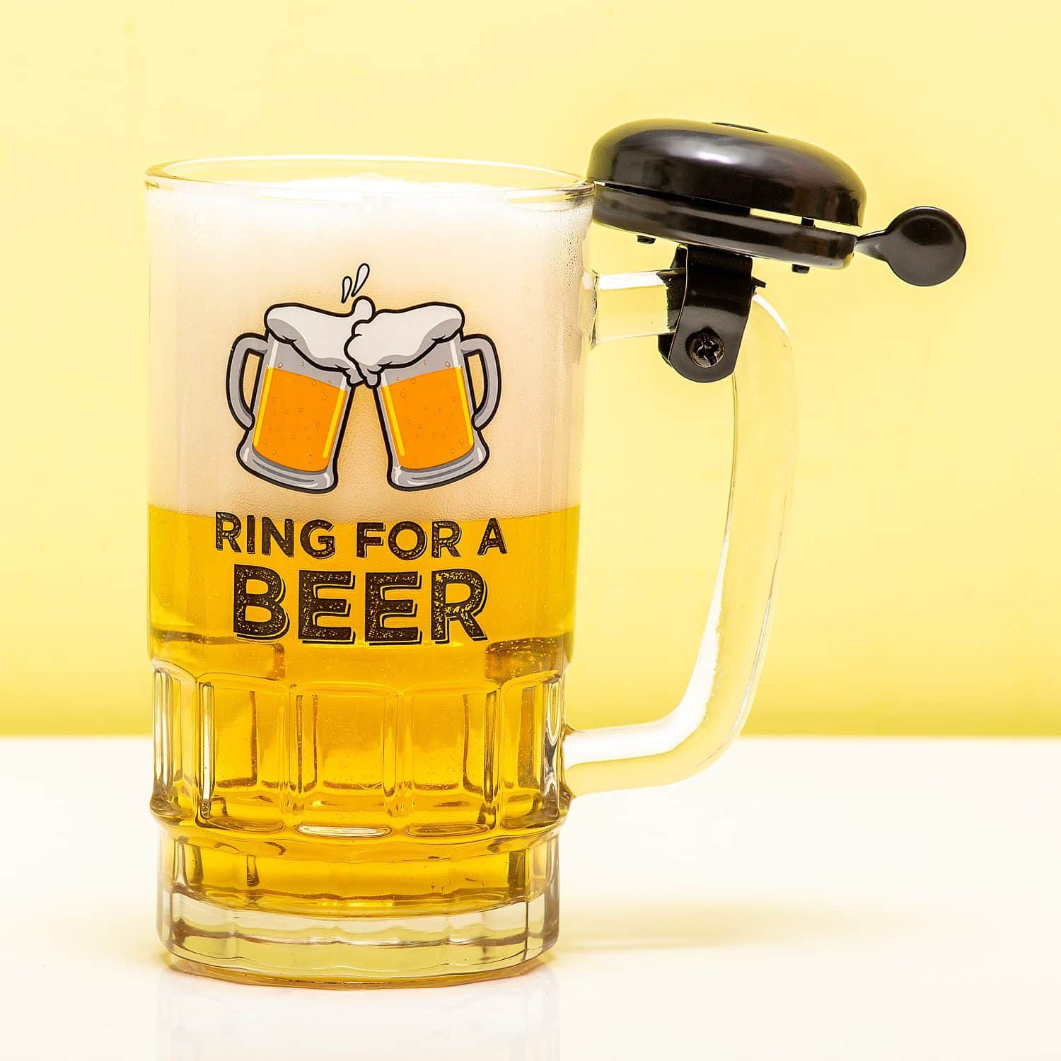 Bierkrug mit Fahrradklingel
