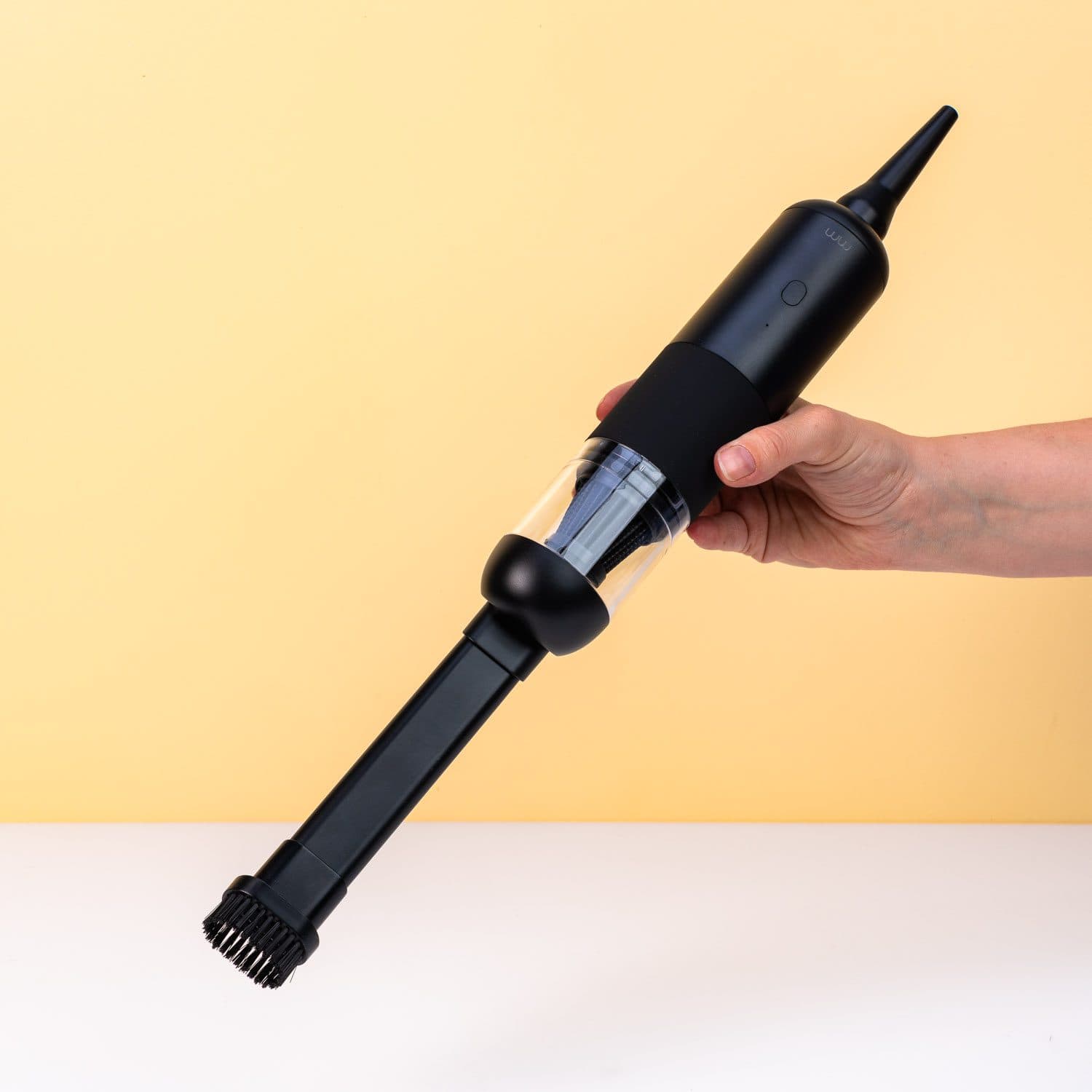 Tragbarer Mini-Staubsauger