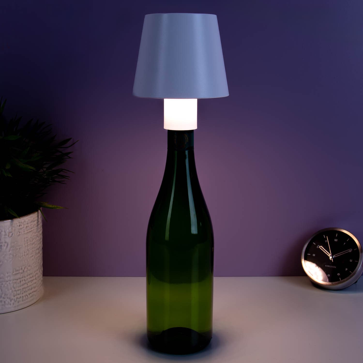 Weinflaschen-Lampe – Weiß