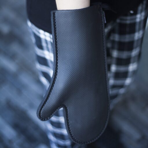 Ofenhandschuh mit Diamant