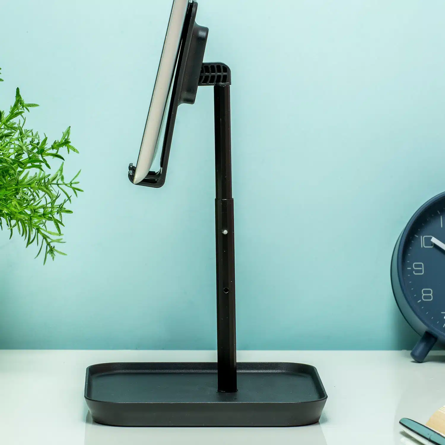 Verstellbarer Tablet-Halter