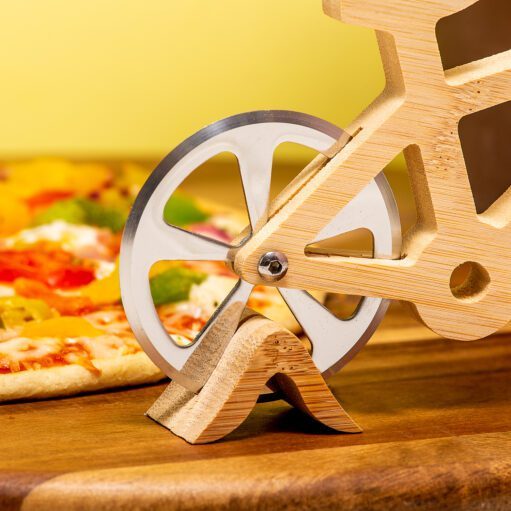 Fahrrad-Pizzaschneider aus Holz