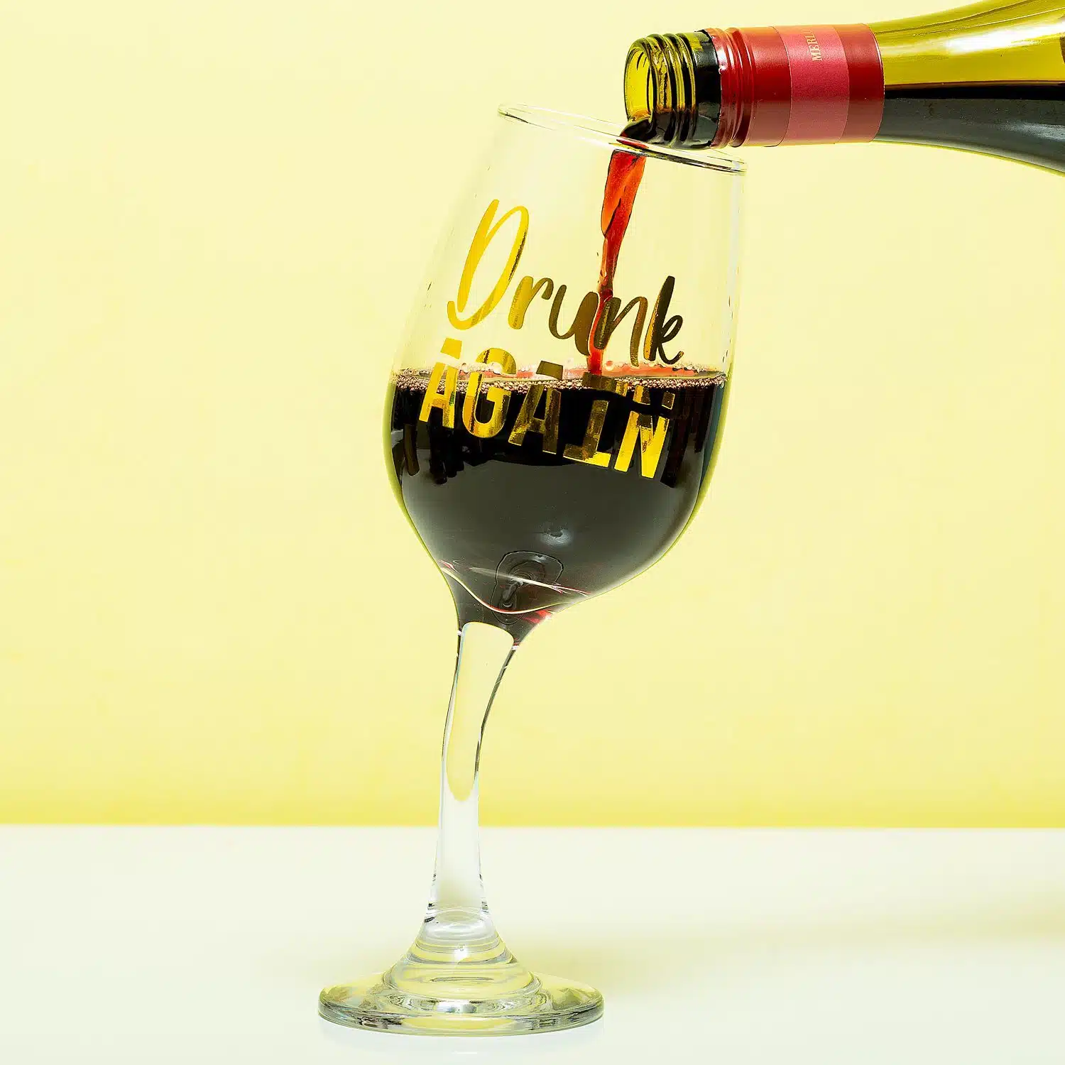 Drunk Again schiefes Weinglas