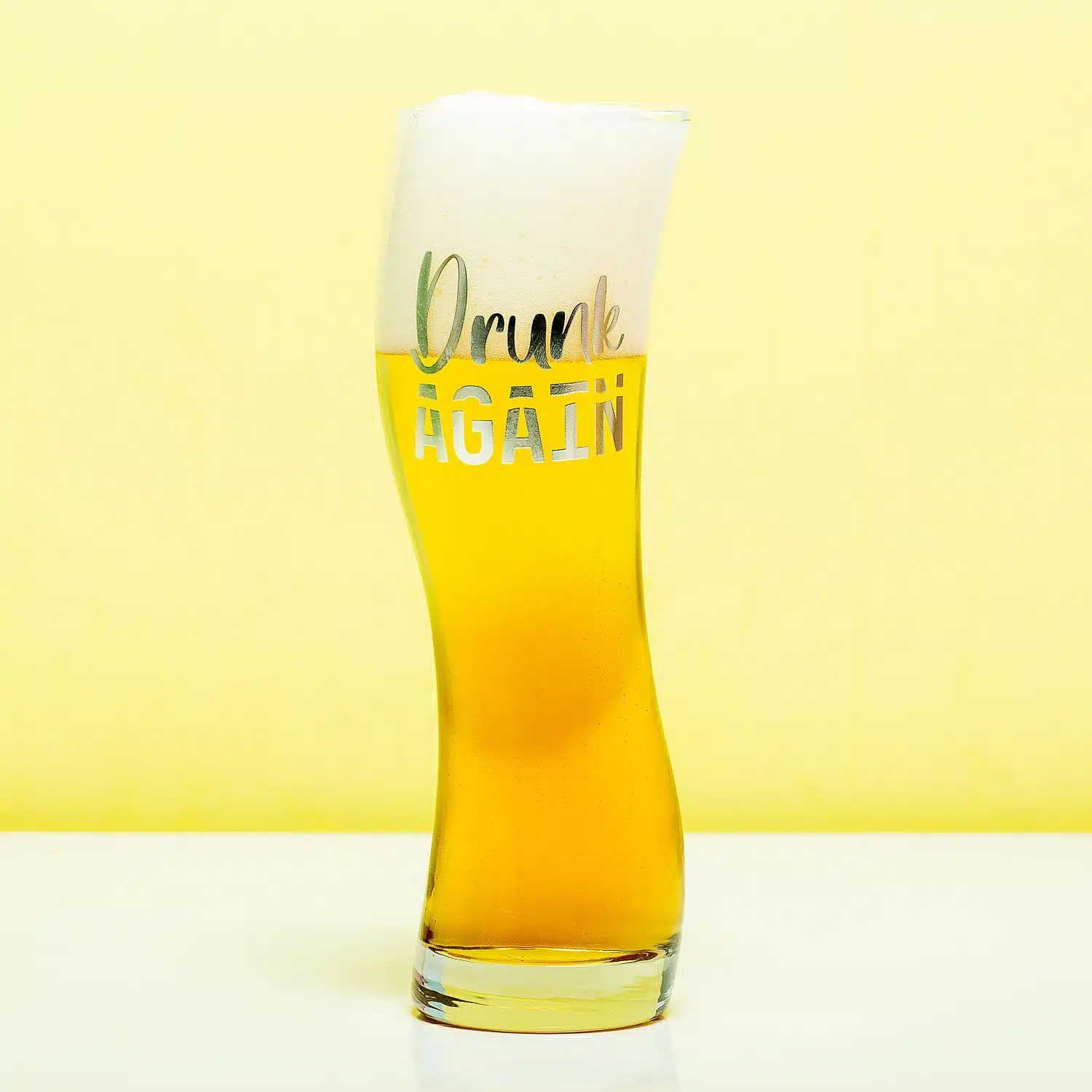 Drunk Again schiefes Bierglas