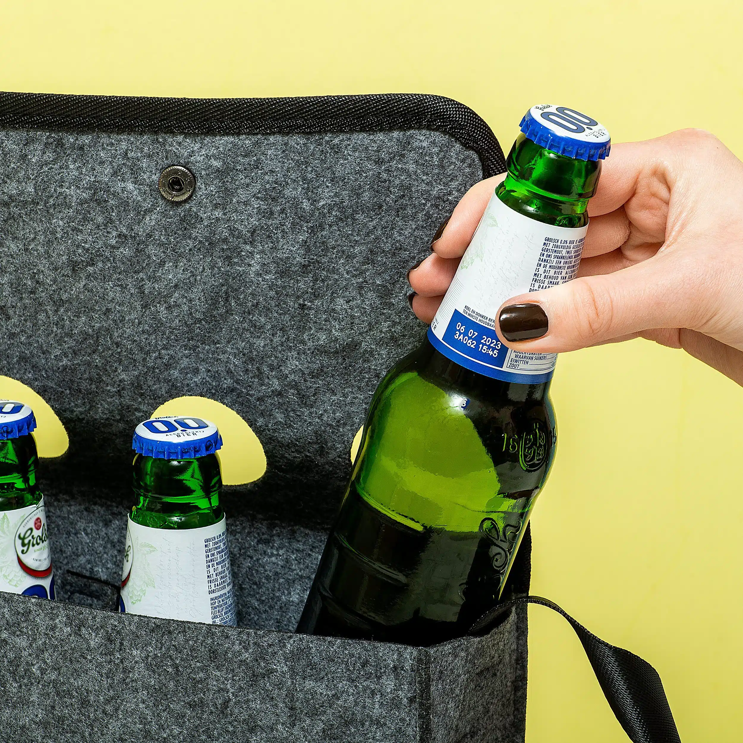 Beer To Go Umhängetasche