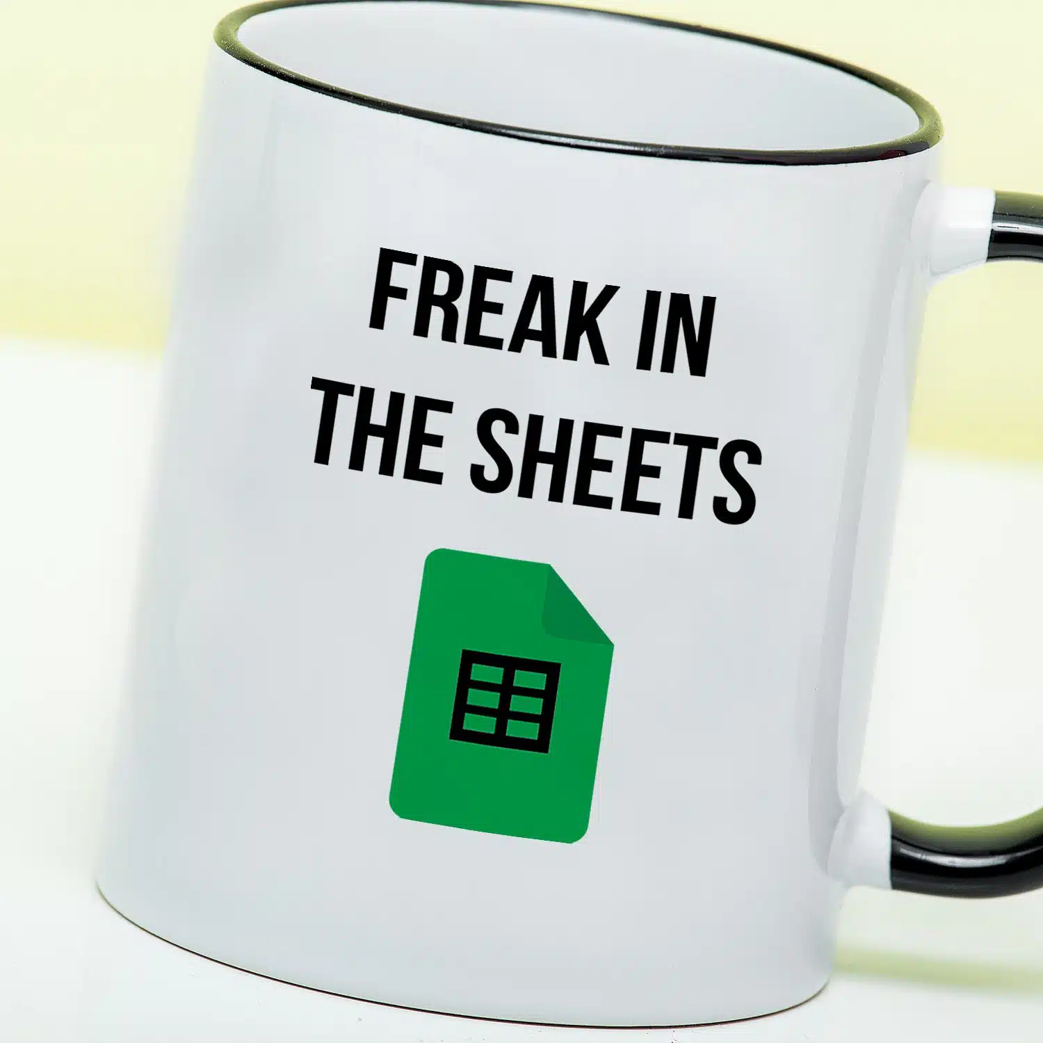 Tasse Freak In The Sheets