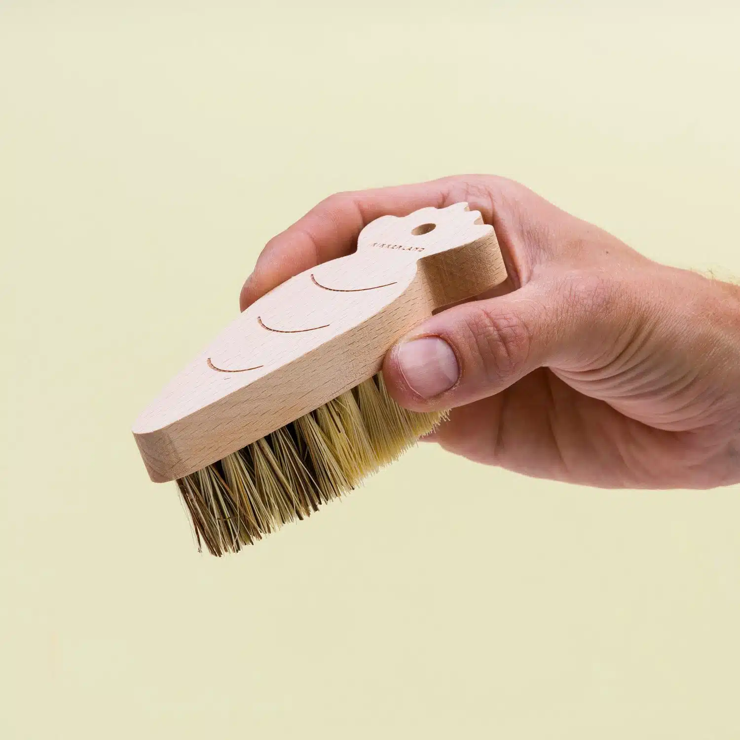 Karotten-Gemüsebürste