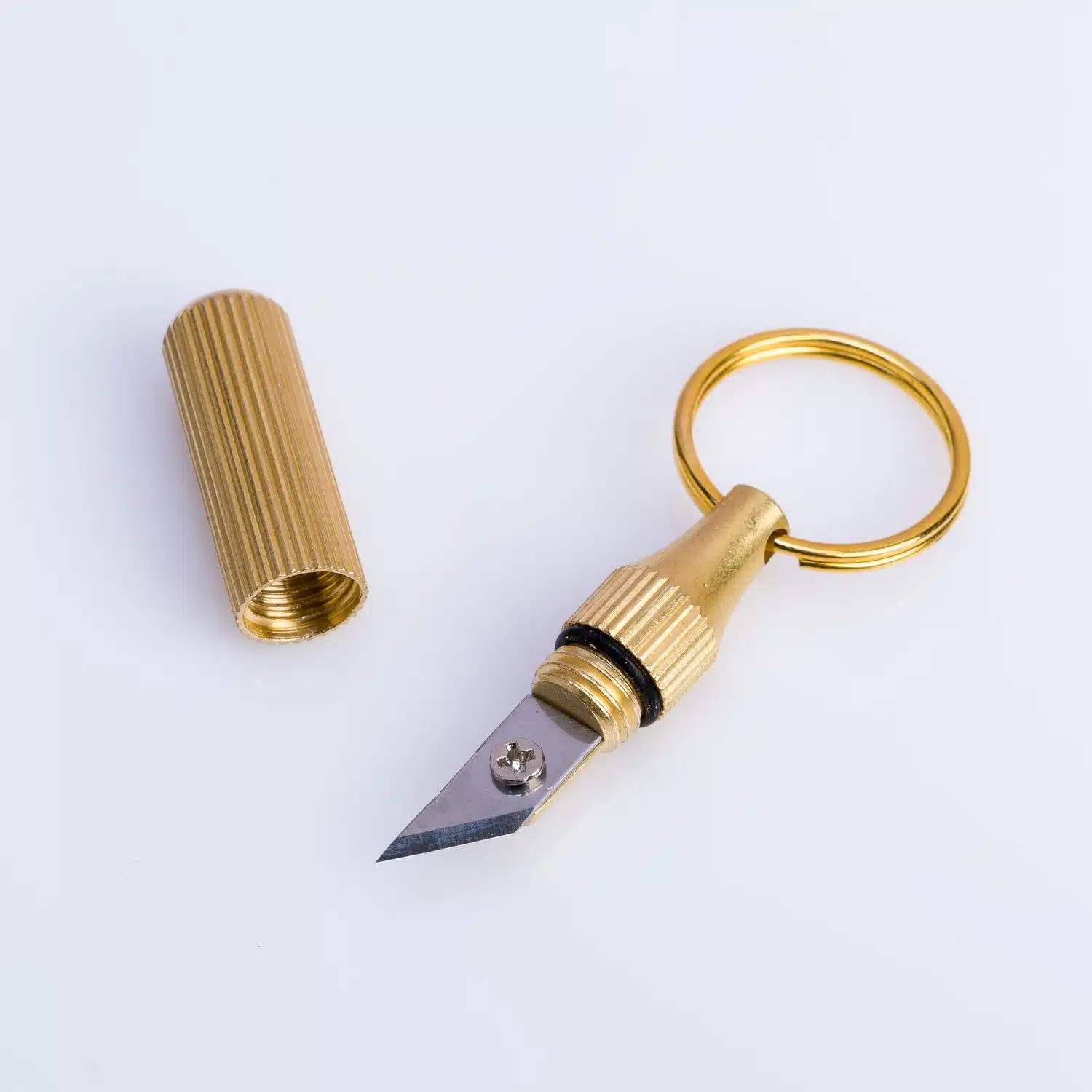 Schlüsselanhänger mit Minimesser