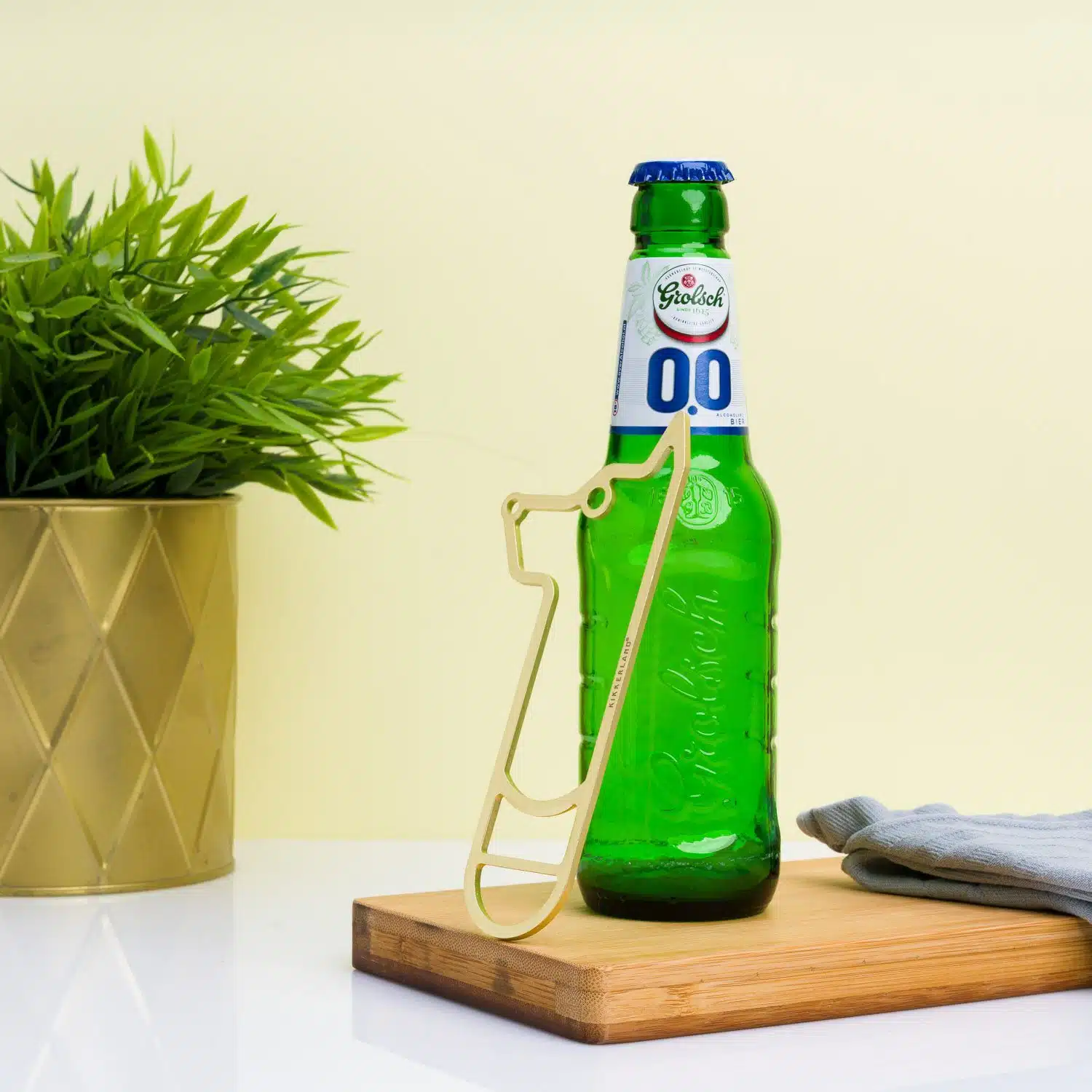 Flaschenöffner in Form eines Hundes