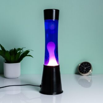 Schwarze Lavalampe mit violetter Flüssigkeit