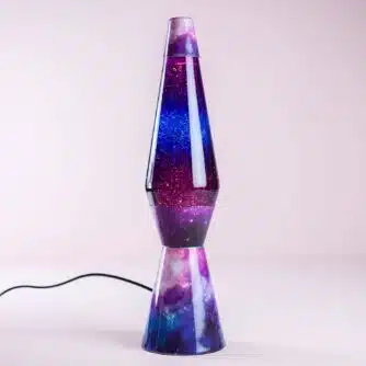 Galaxie Lavalampe mit mehrfarbiger Lava und Glitzern
