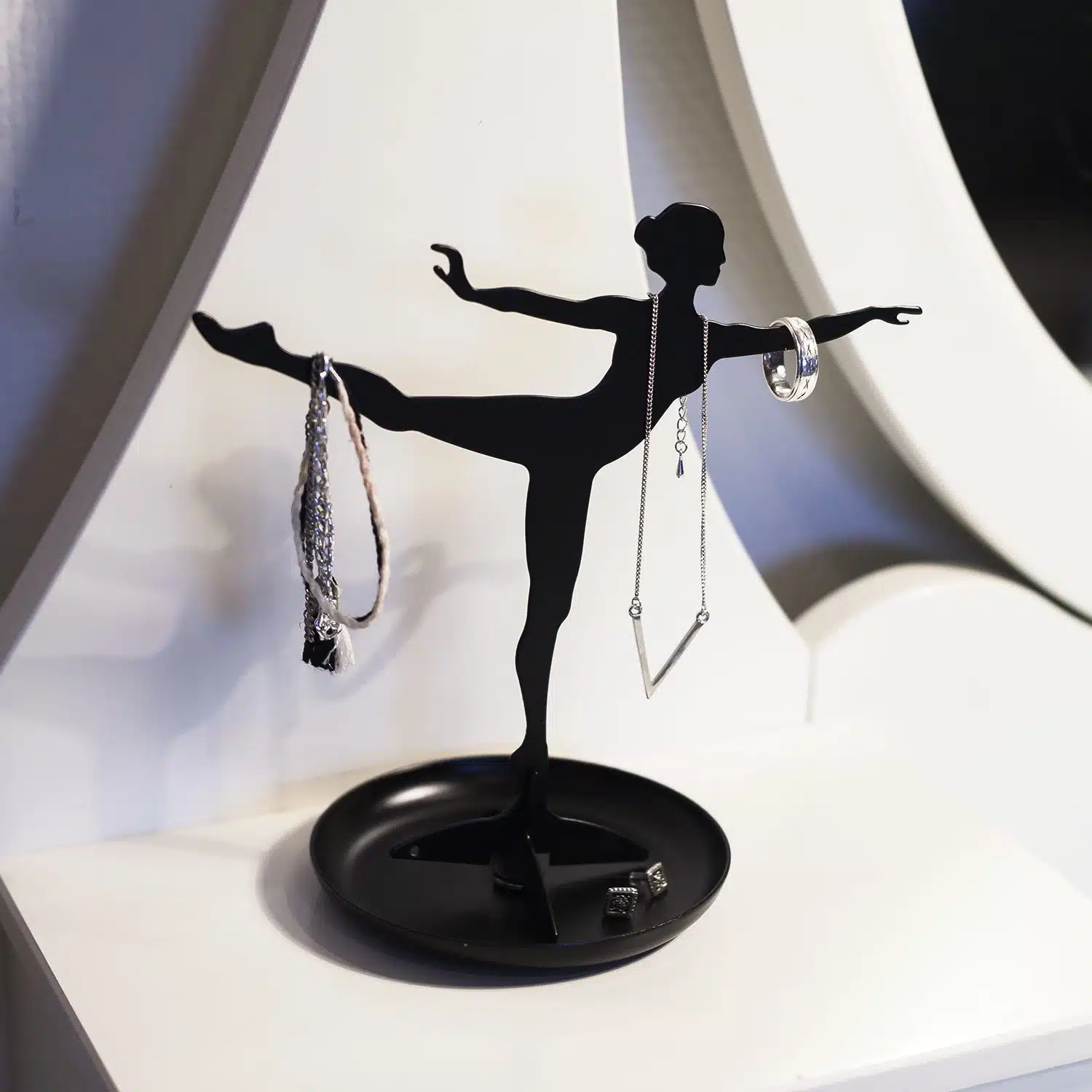 Ballerina Schmuckhalter