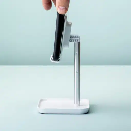 Verstellbare Smartphonehalterung