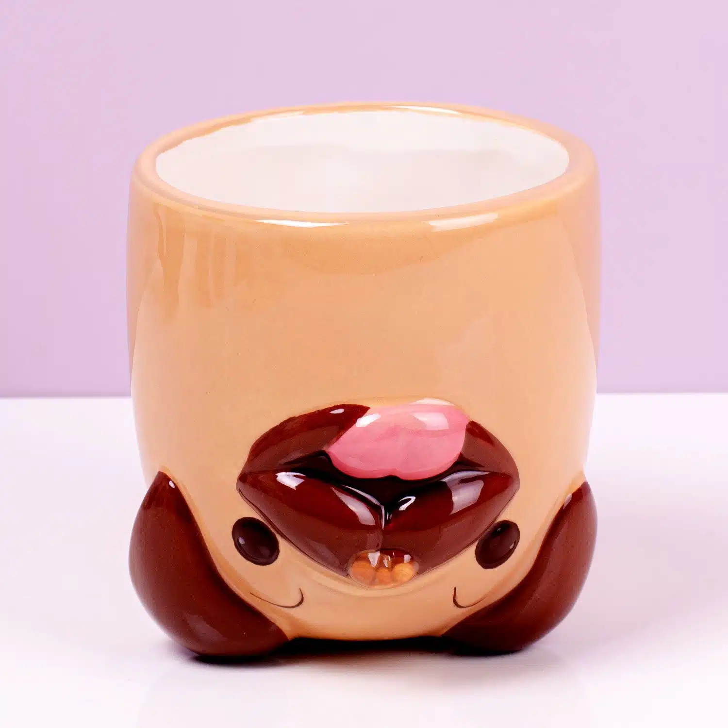 Umgedrehter Tierbecher