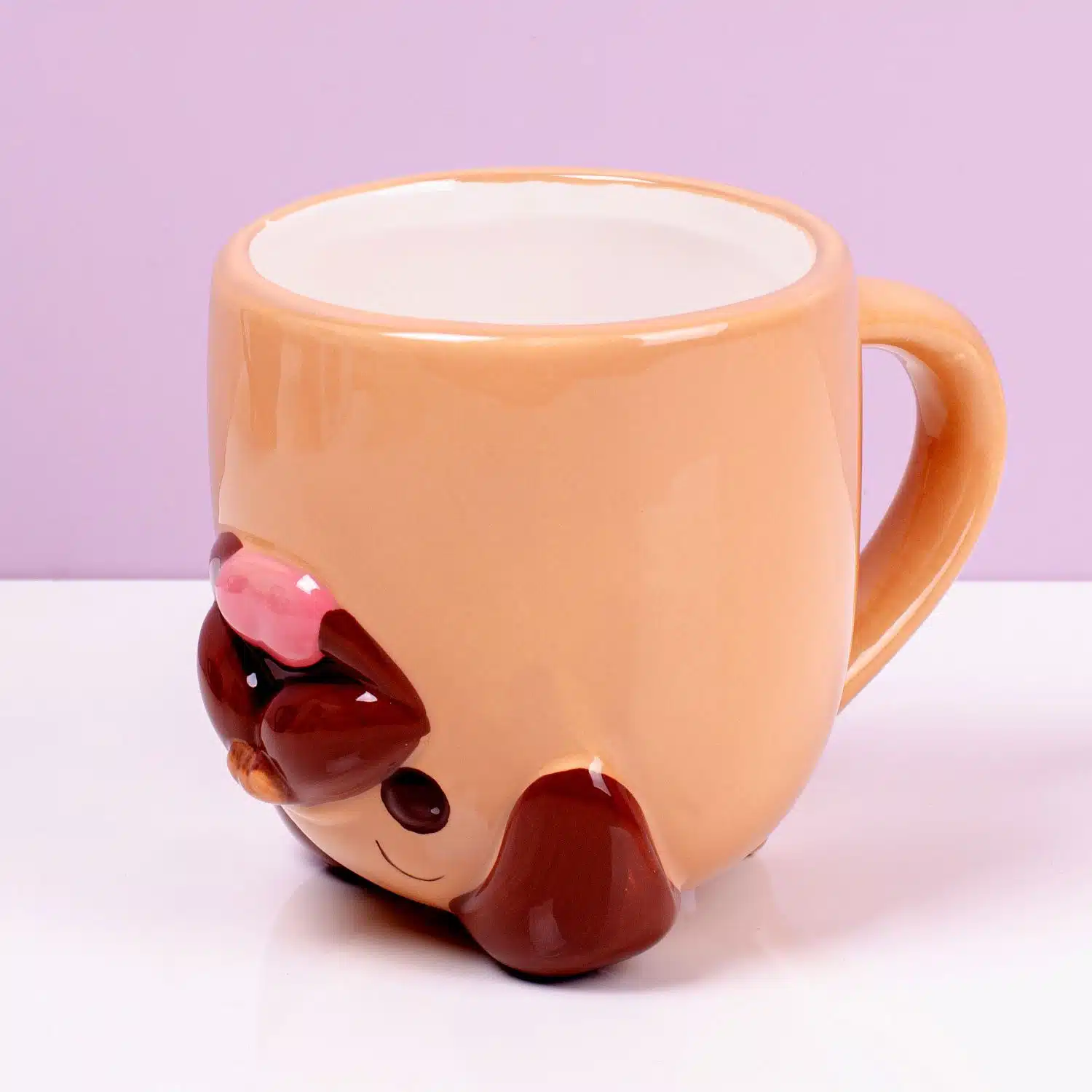 Umgedrehter Tierbecher