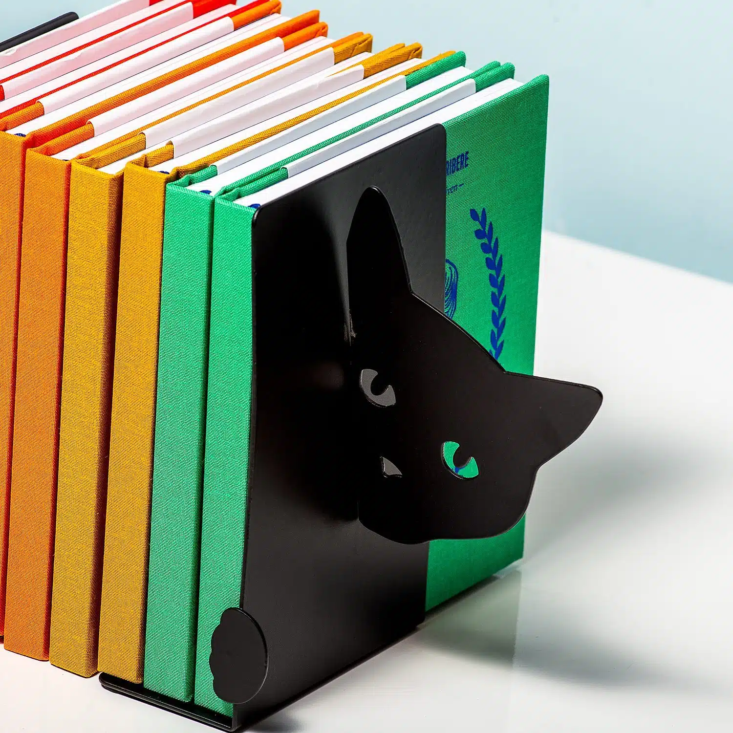 Versteckte Katze Buchstützen (Set von 2)