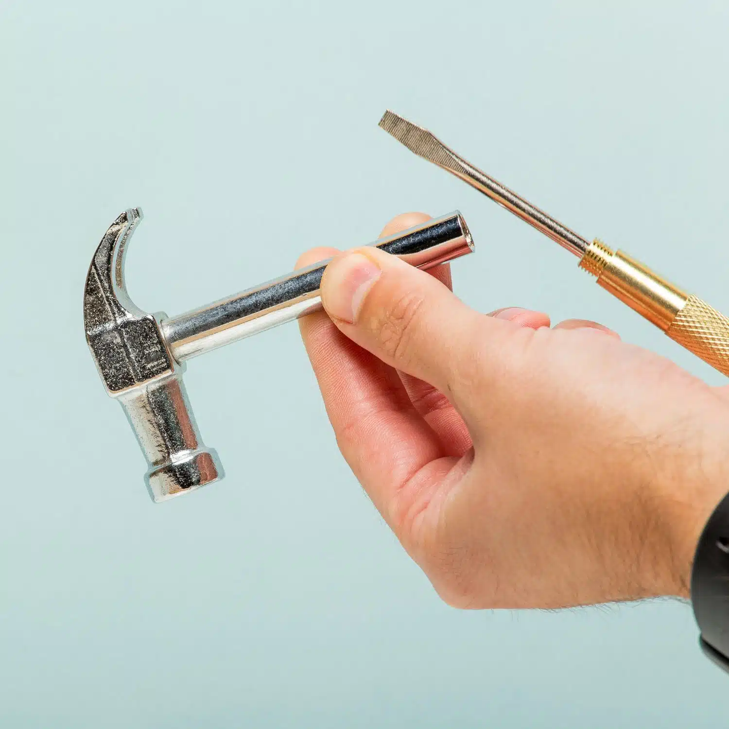 Handy Hammer Multitool mit Schraubenziehern