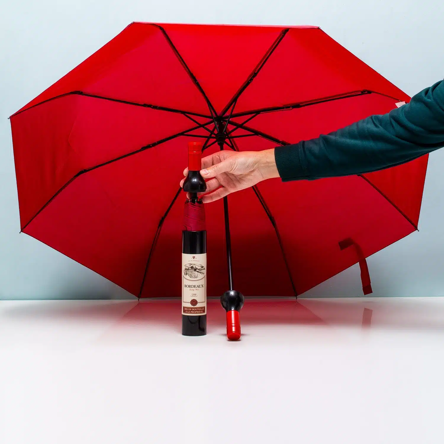 Weinflasche Regenschirm