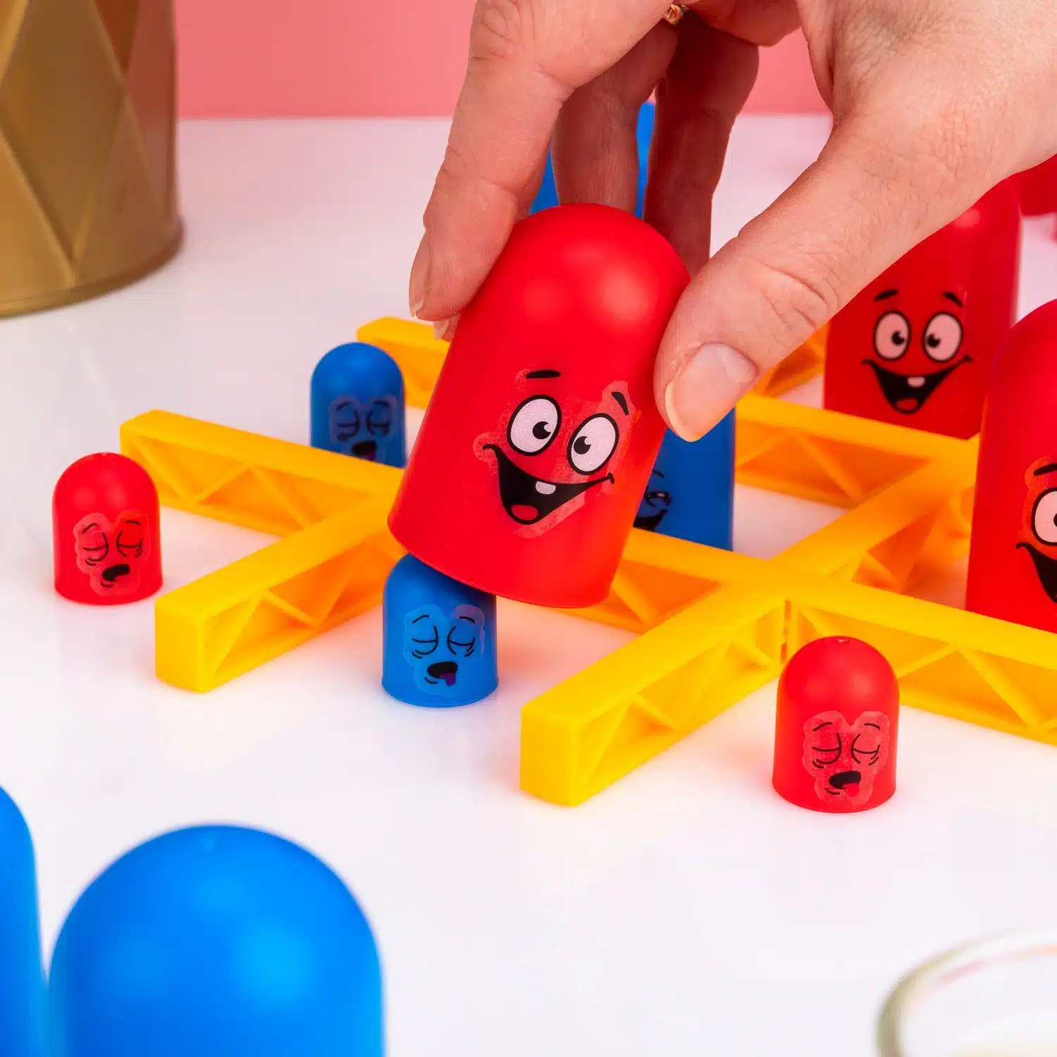 Tic Tac Toe Monster Trinkspiel