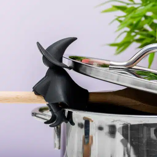 Agatha Küchenhelfer