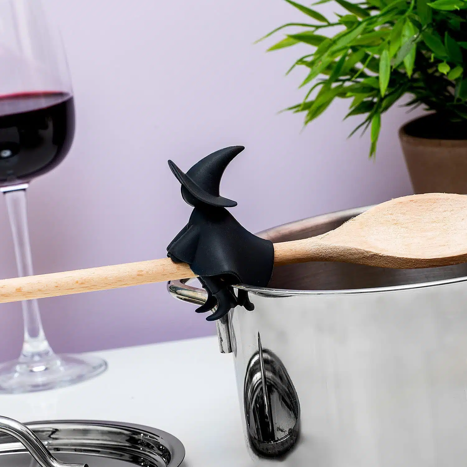 Agatha Küchenhelfer