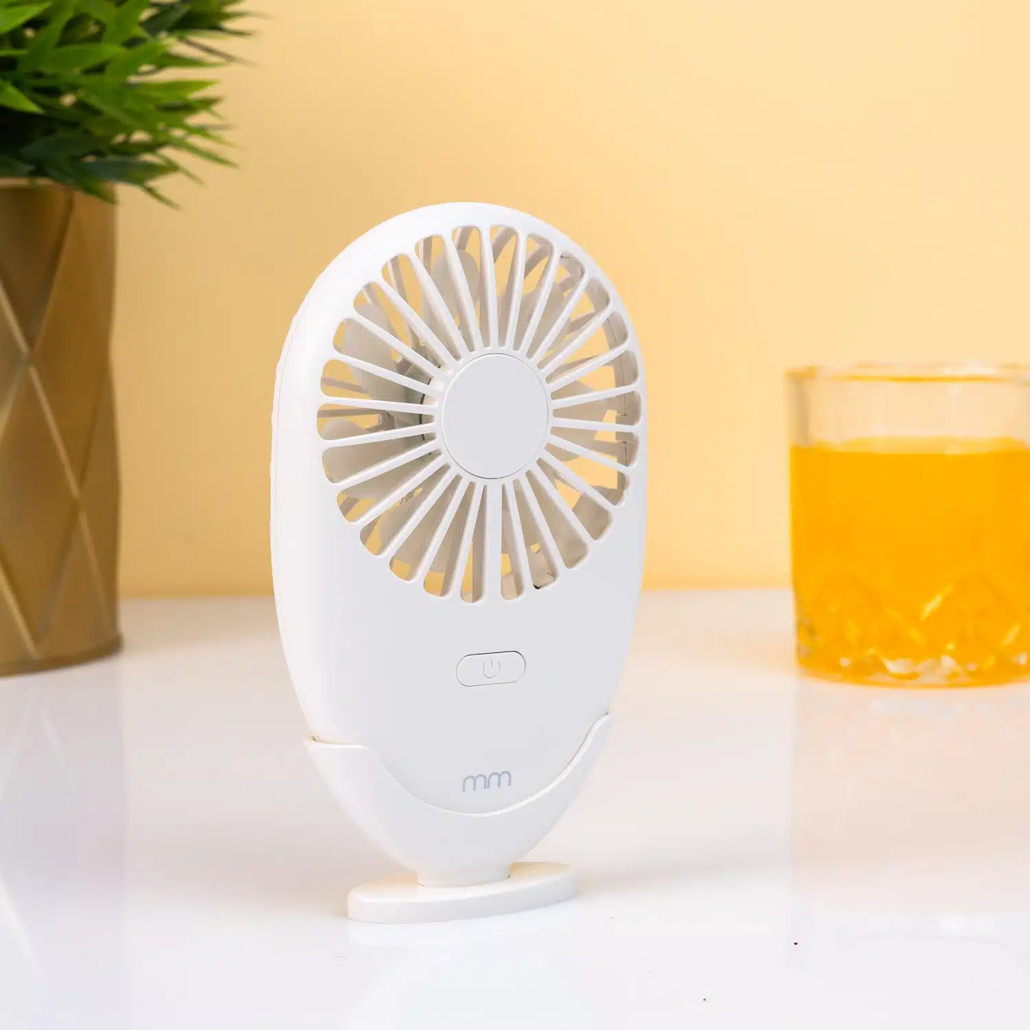 Tragbarer Mini Ventilator mit LED-Beleuchtung