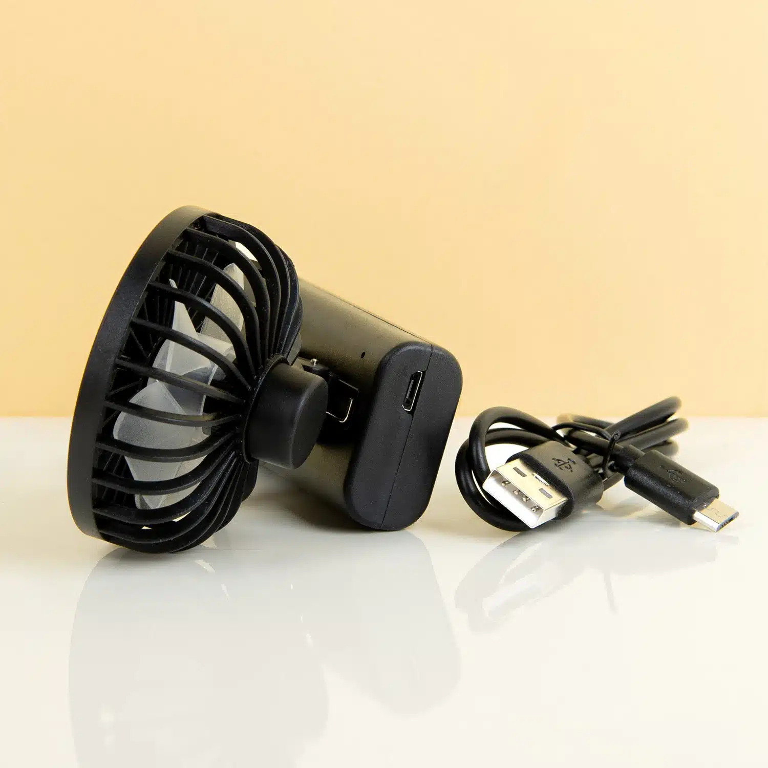 Wiederaufladbarer Ventilator mit Clip