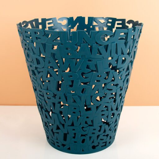 Buchstaben Papierkorb