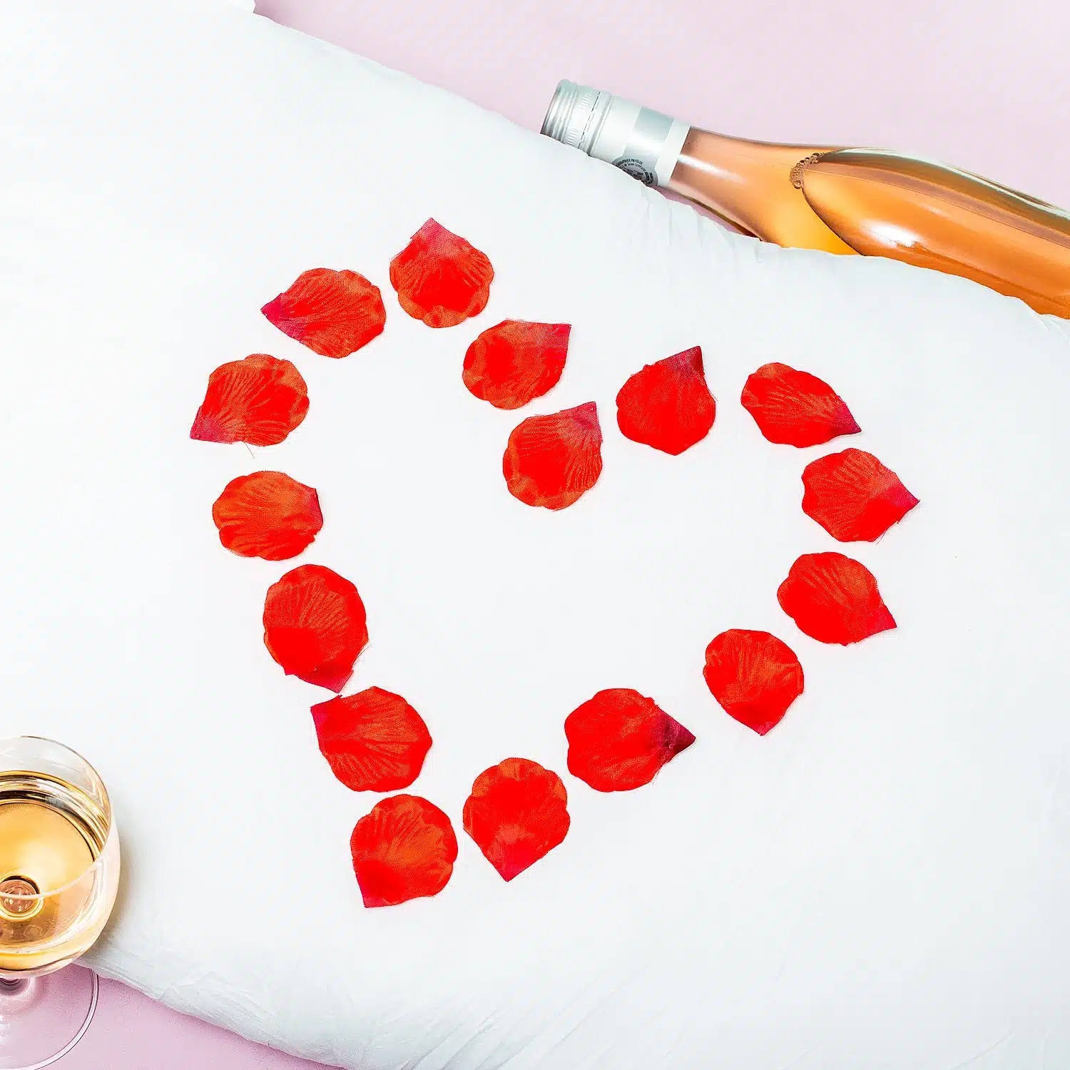 Künstliche Rosenblätter