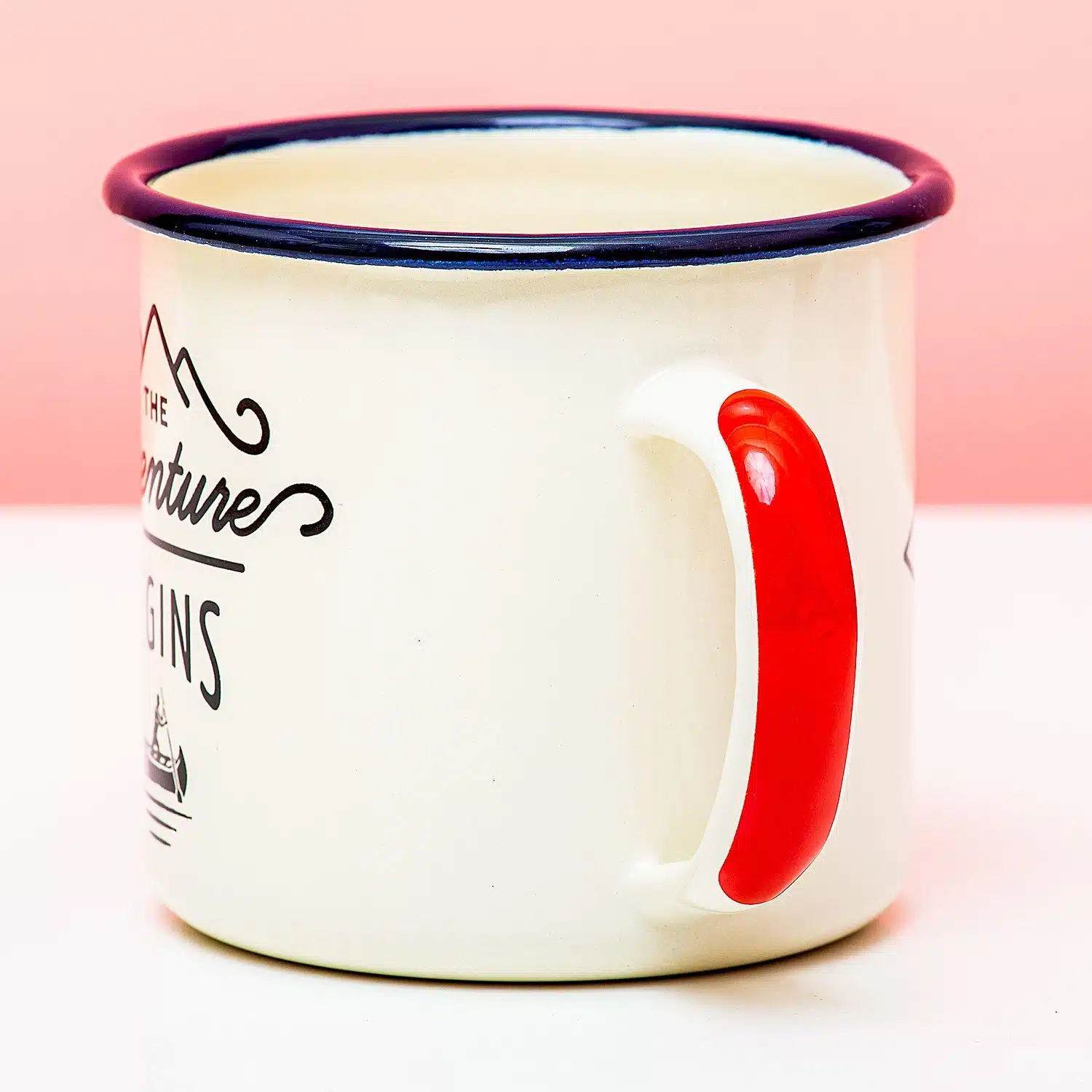 The Adventure Begins Tasse