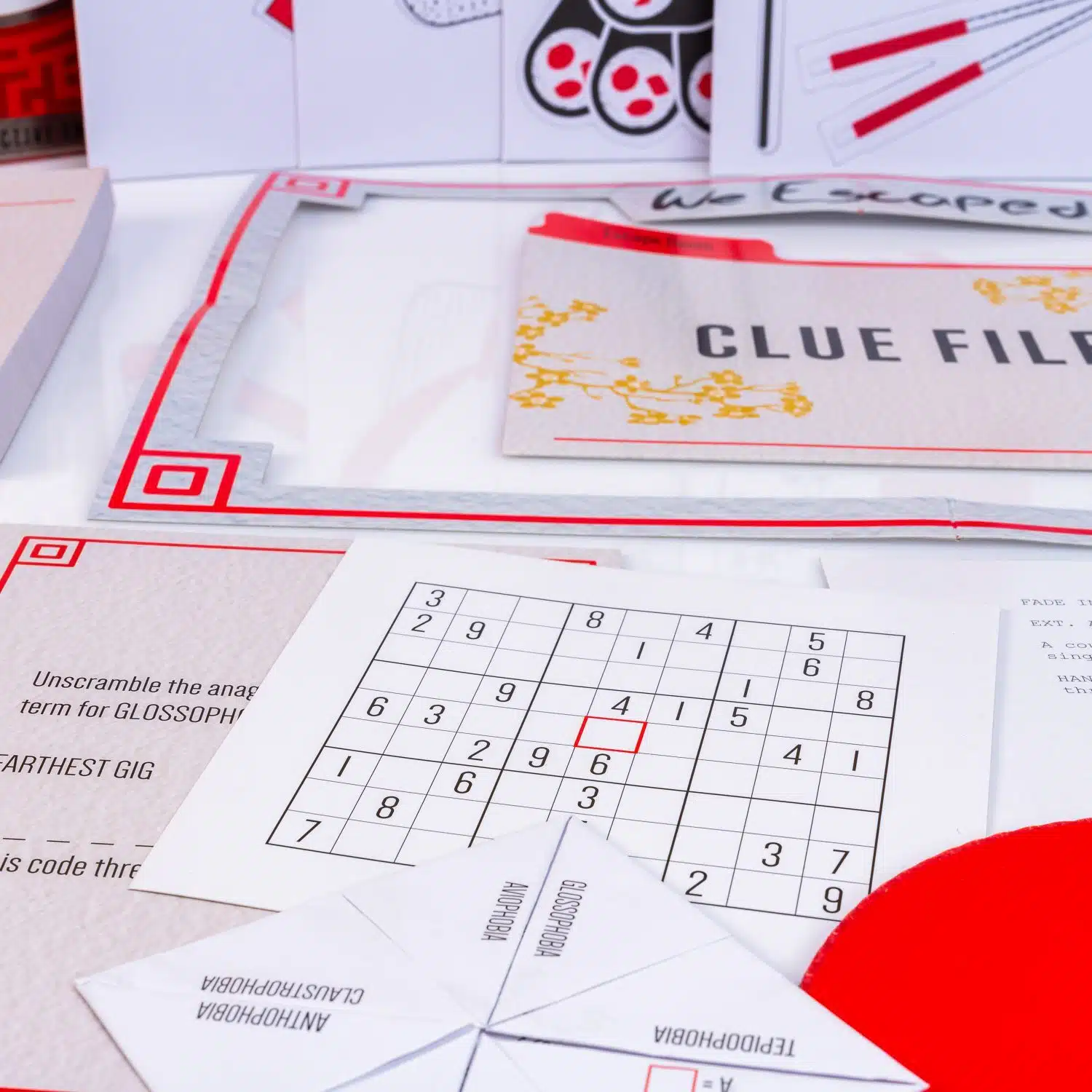 Host Your Own Escape Room Spiel