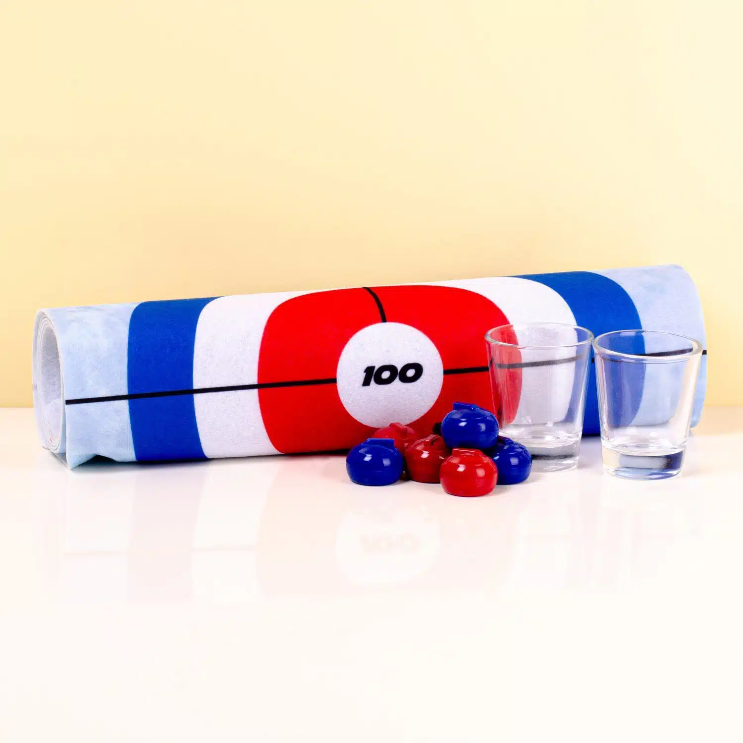 Sport Trinkspiel mit Schnapsgläsern