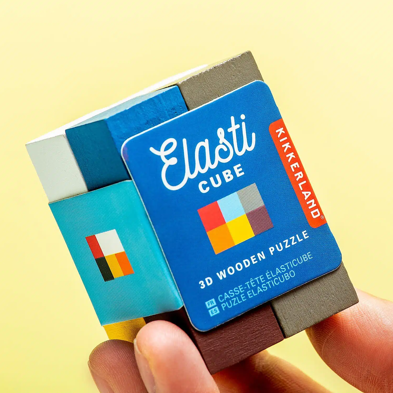 Elastisches Holzpuzzle