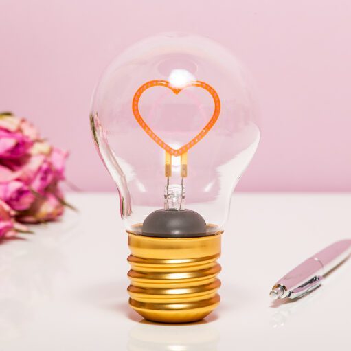 Wiederaufladbare LED-Filamentlampe
