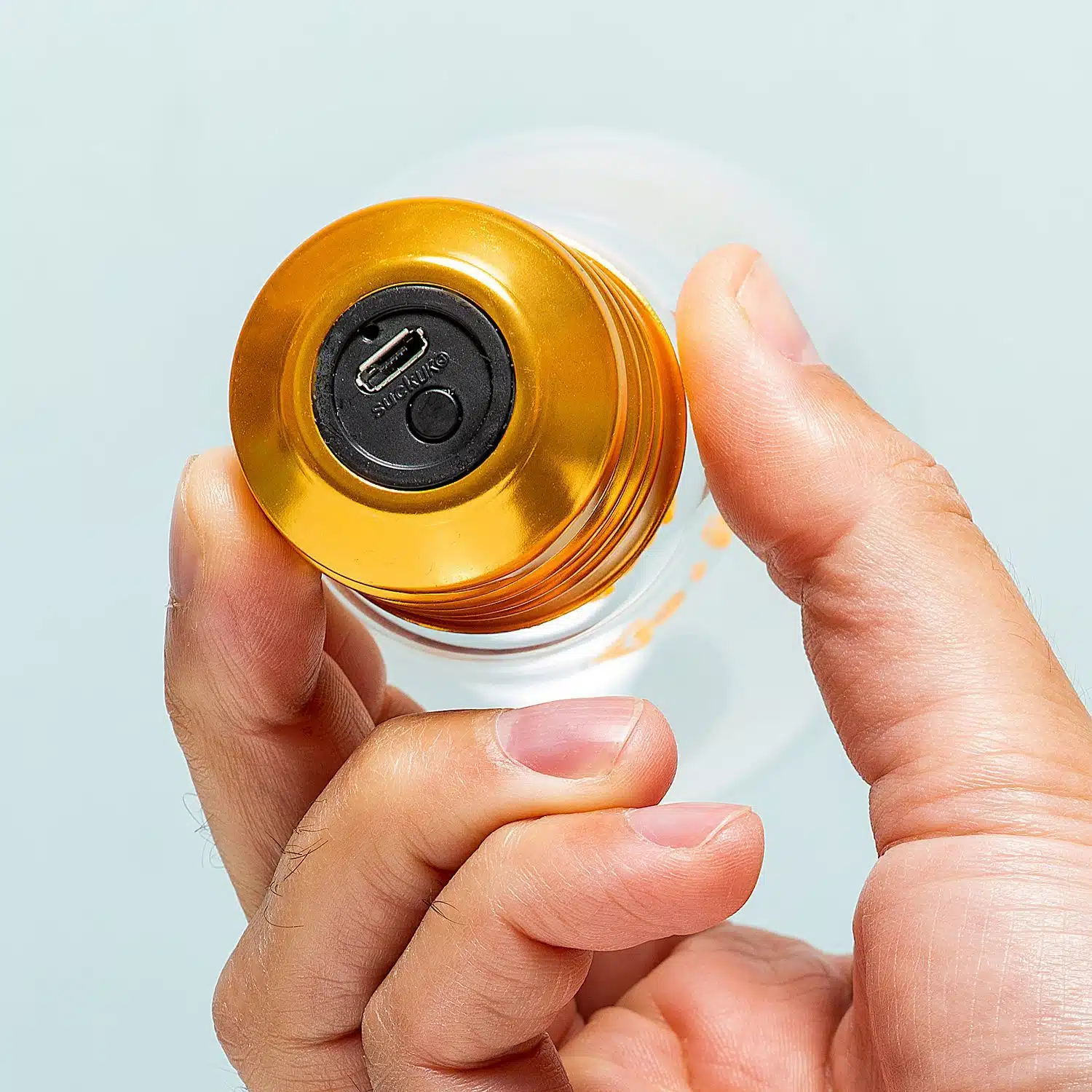 Wiederaufladbare LED-Filamentlampe