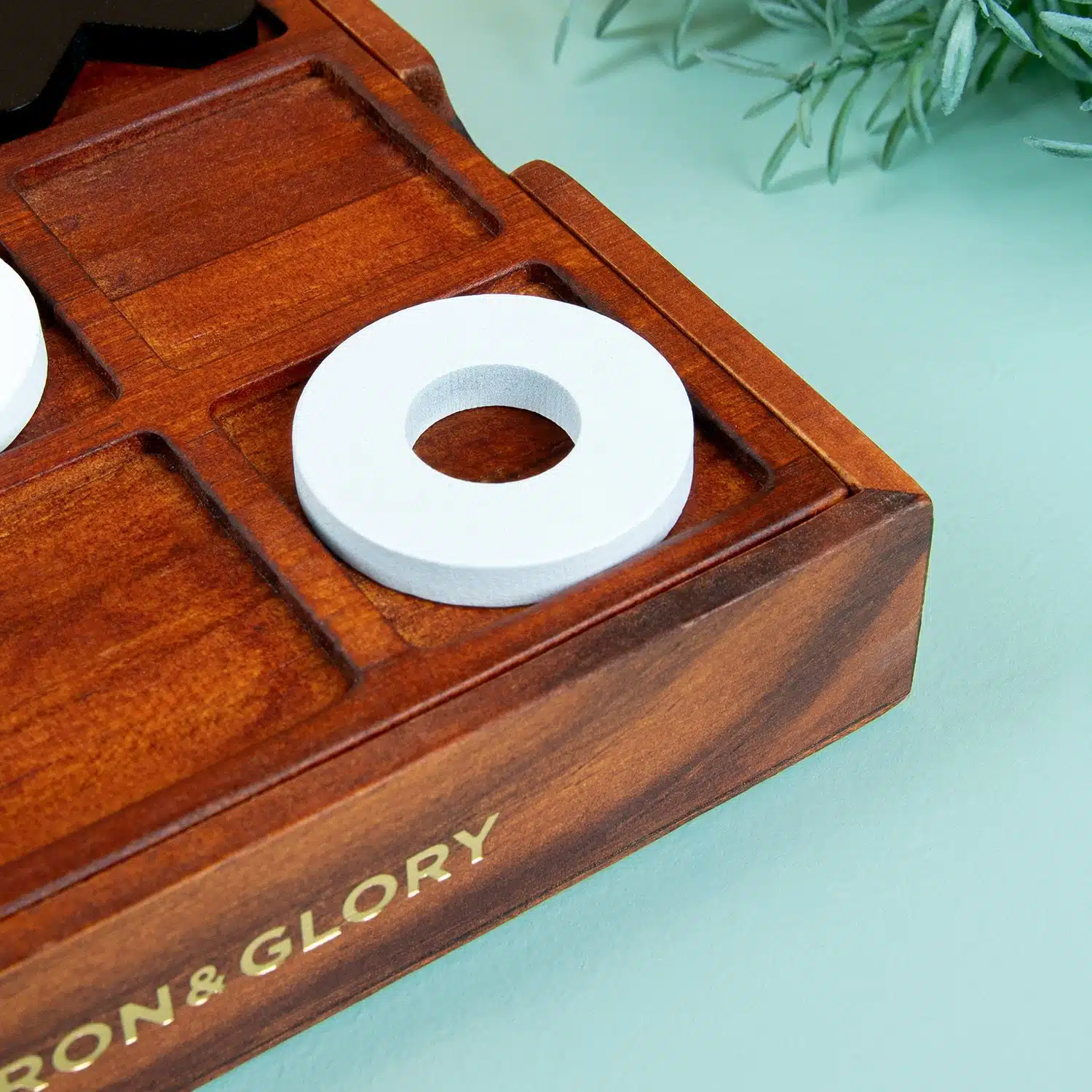 Holzspiel Tic Tac Toe