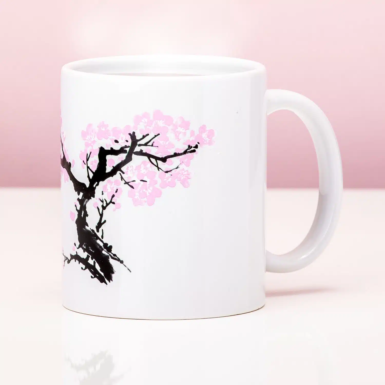 Wärmeempfindliche Kirschblüten-Tasse