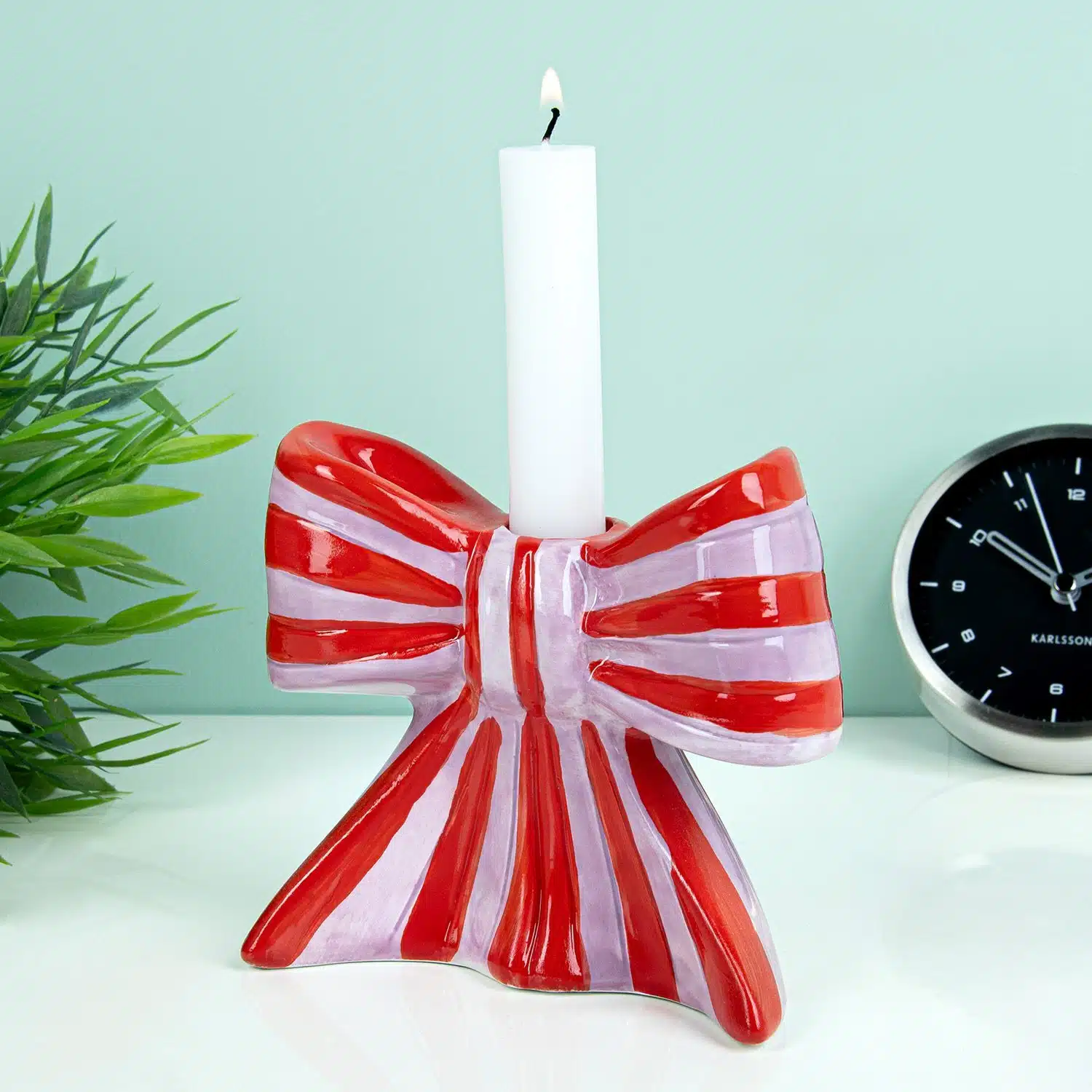 Schleifen-Kerzenhalter