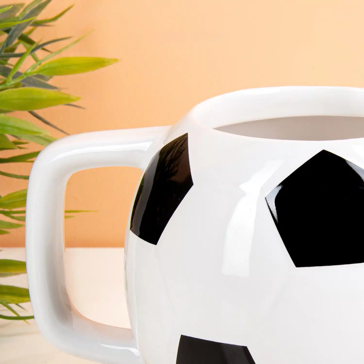 Fußballtasse