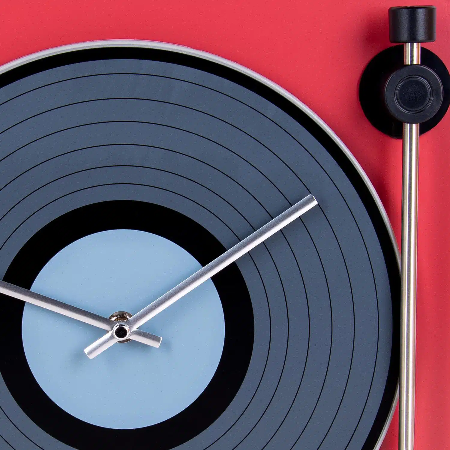 Plattenspieler-Uhr