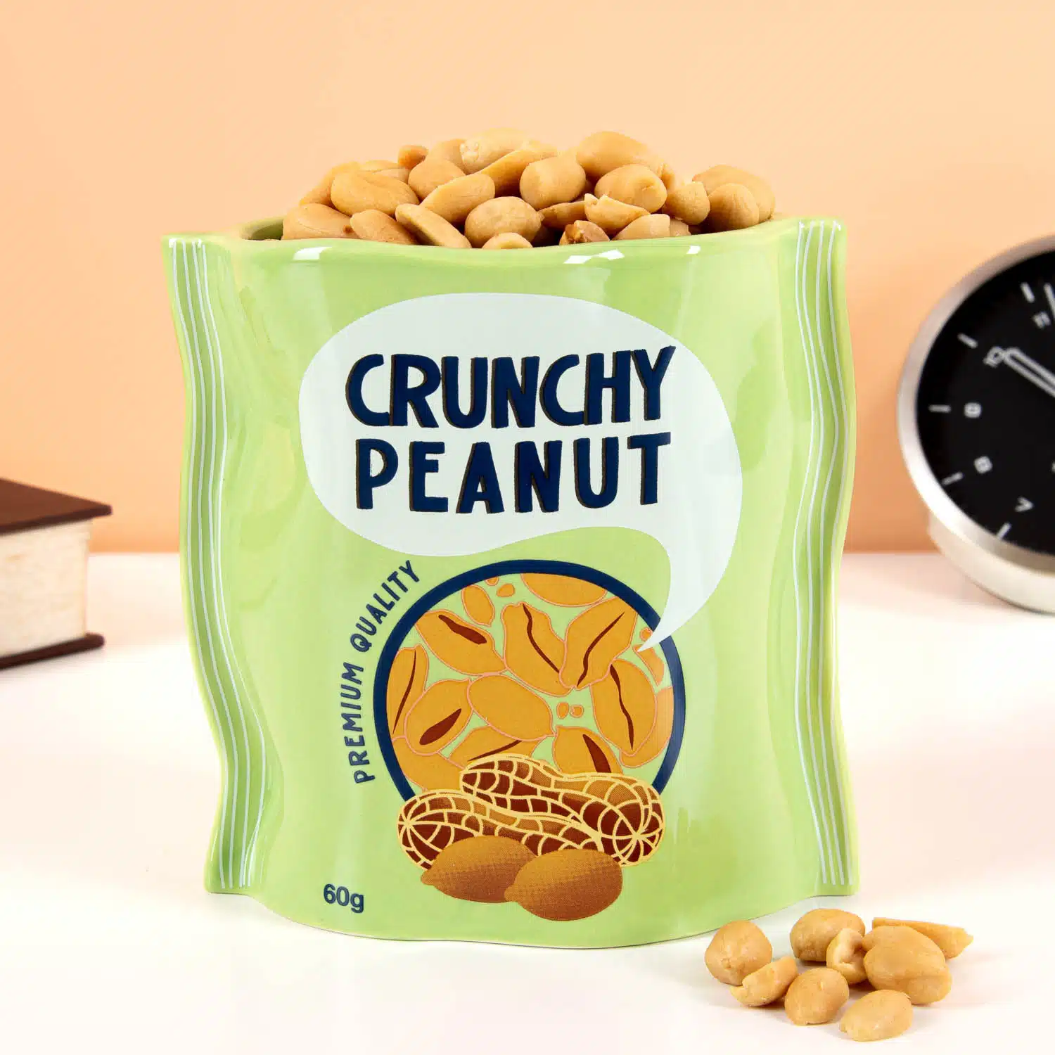 Erdnusstüten-Blumentopf