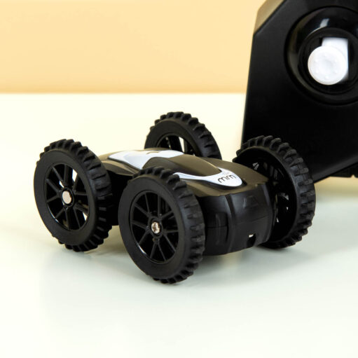 Ferngesteuertes Picco-Stuntauto