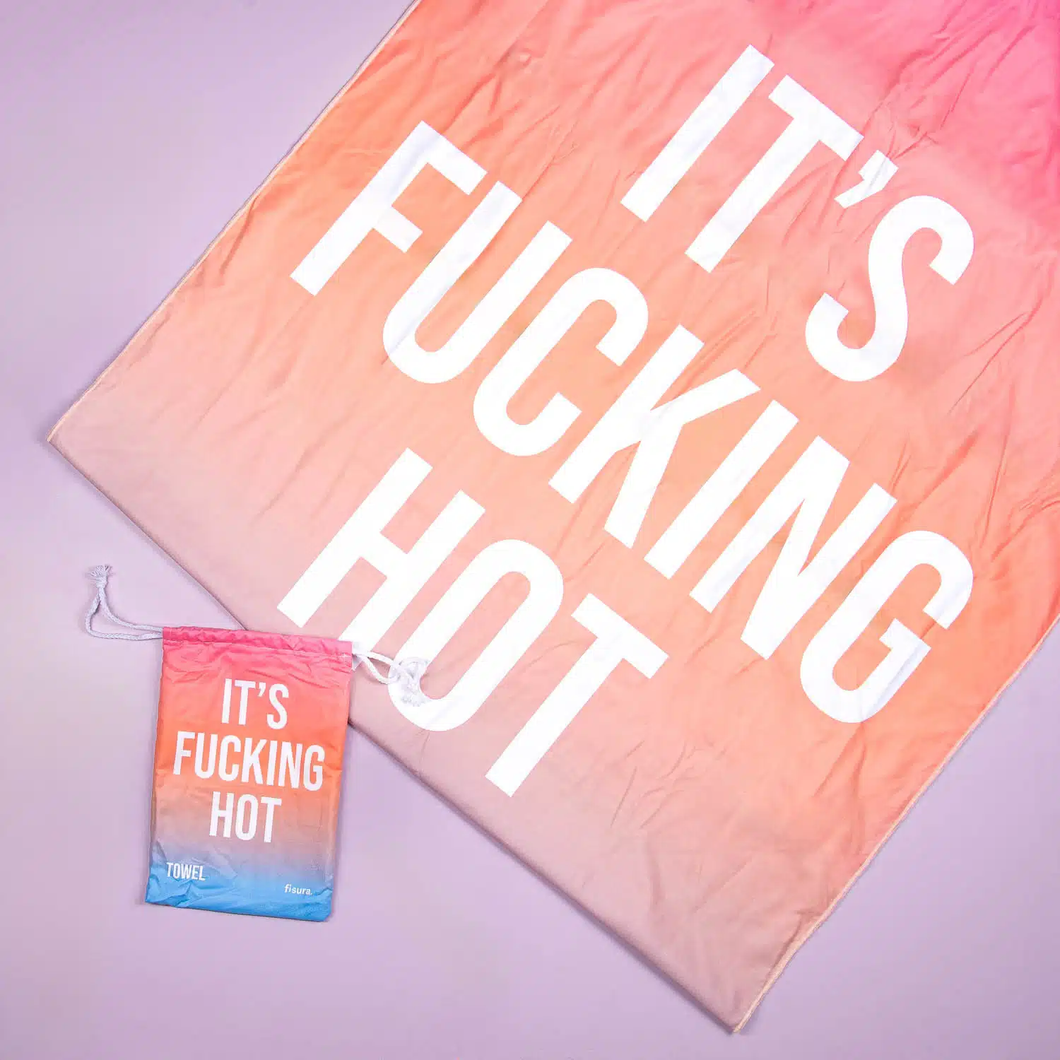 It's Fucking Hot Strandtuch