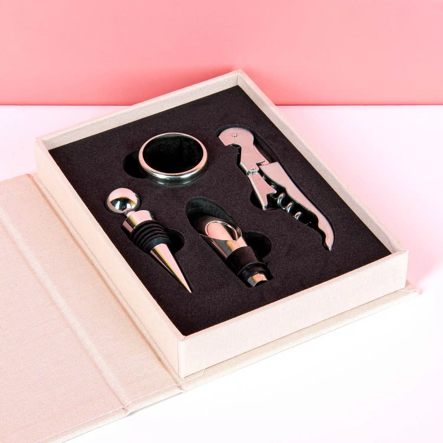 Essentials Buch mit Wein-Werkzeugen