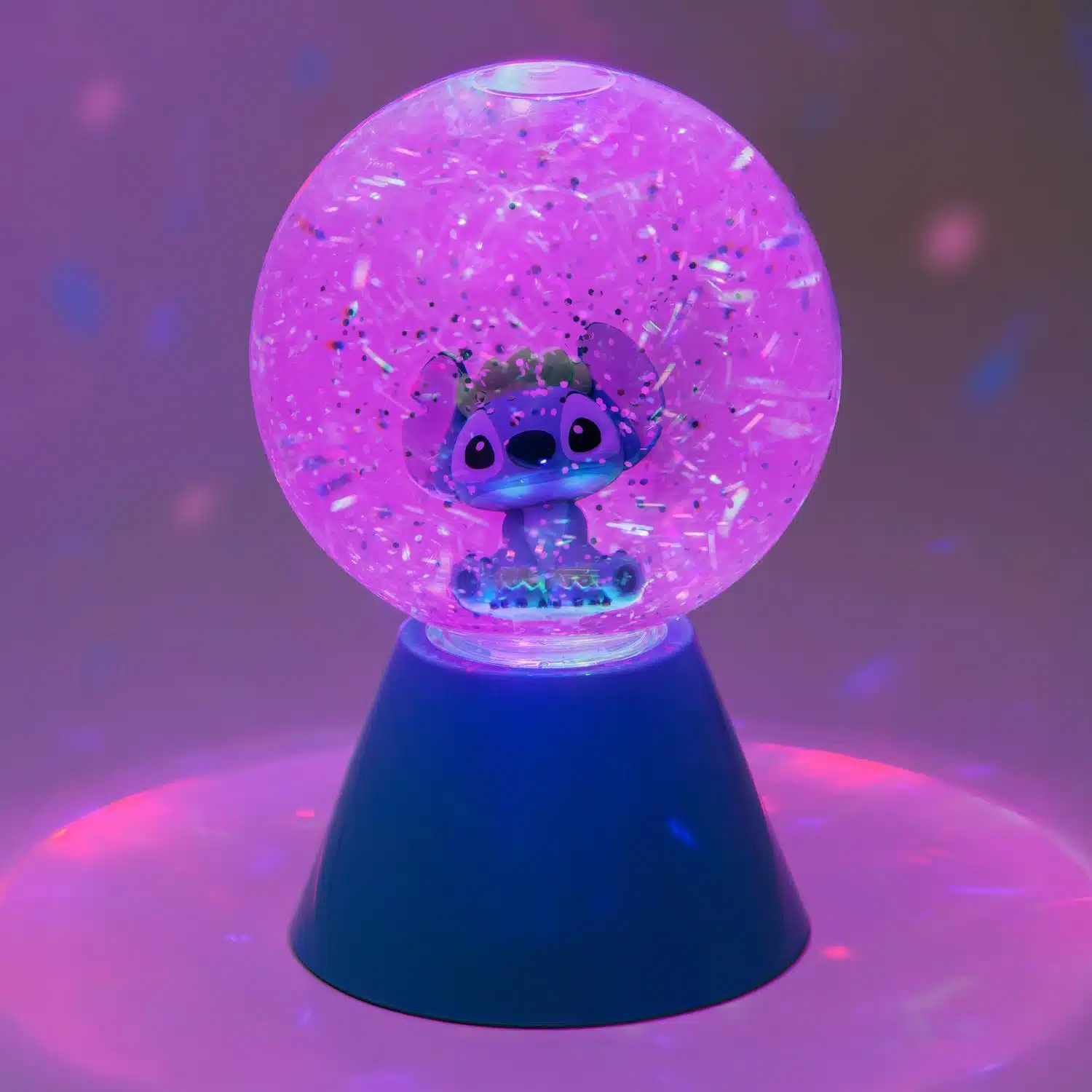 Disney Stitch Glitzerkugel mit LED-Beleuchtung